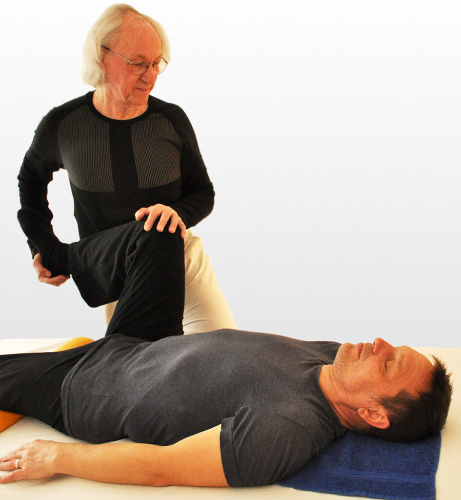 heiko-roessger-shiatsu-gelenke Shiatsu-Behandlung zur Mobilisation der Gelenke