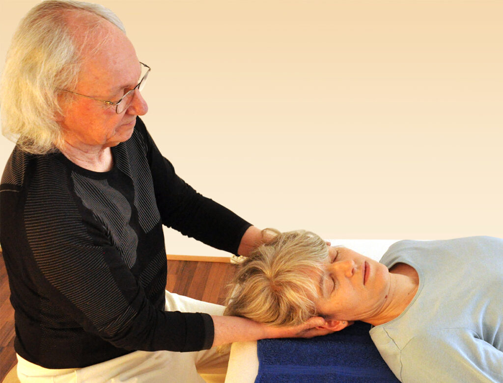 Shiatsu Behandlung Berlin Wilmersdorf bei Nacken- und Kopfschmerzen